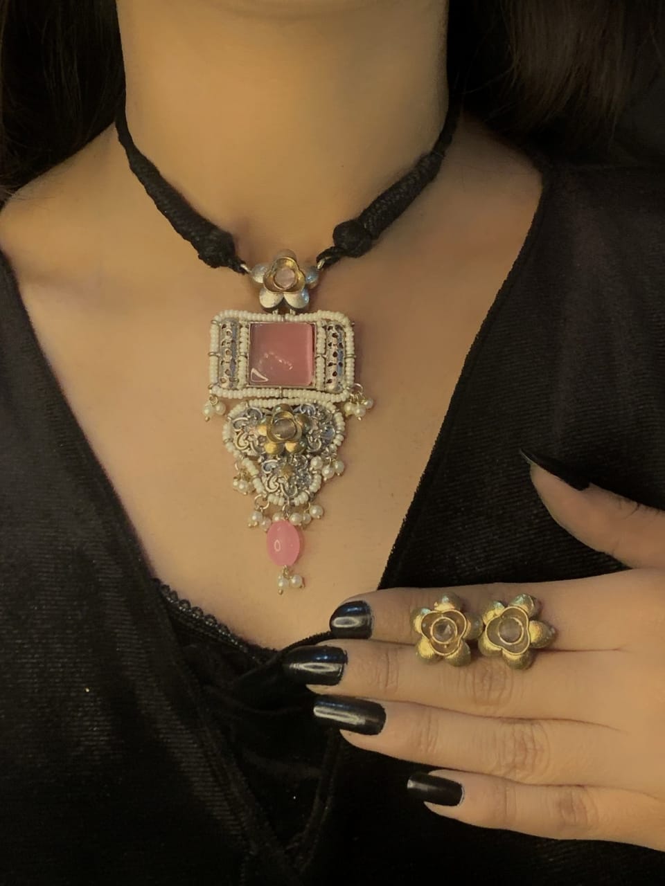 Mb Collection Halter Handcrafted Vintage Silver Pendant Set with Floral Stud Earrings | MB ...